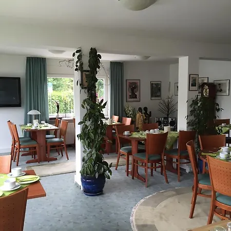 Szálloda Niebuhrs Friedrichsdorf
