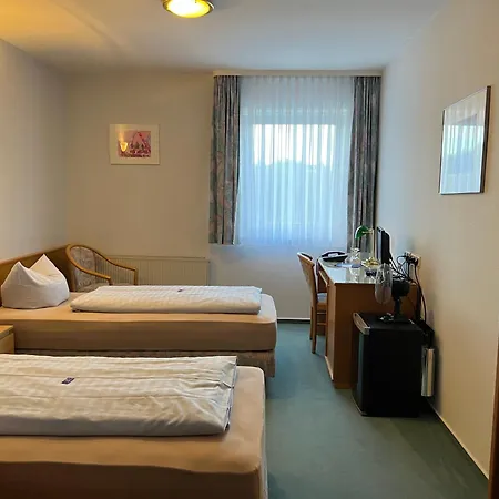 Niebuhrs Otel
